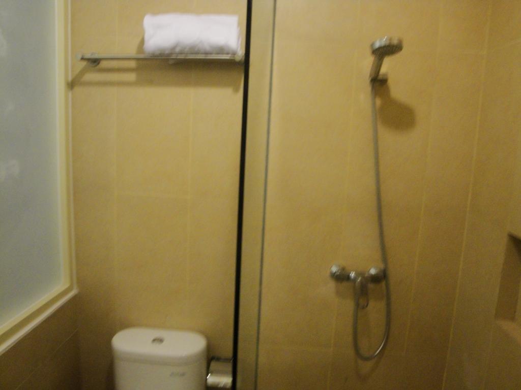 Top Hotel Manado By Gran Puri Exterior foto